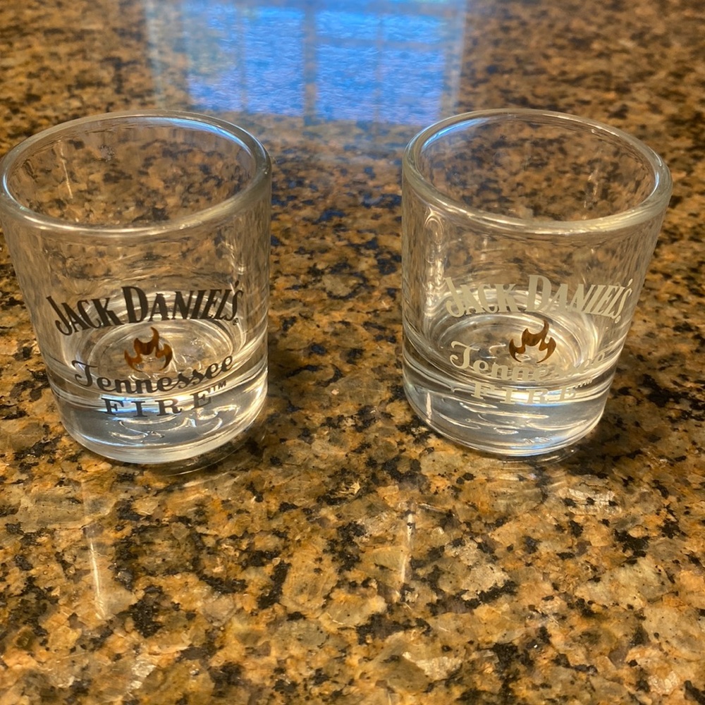 Jack Daniels, Tennessee Fire shot glasses NEW!